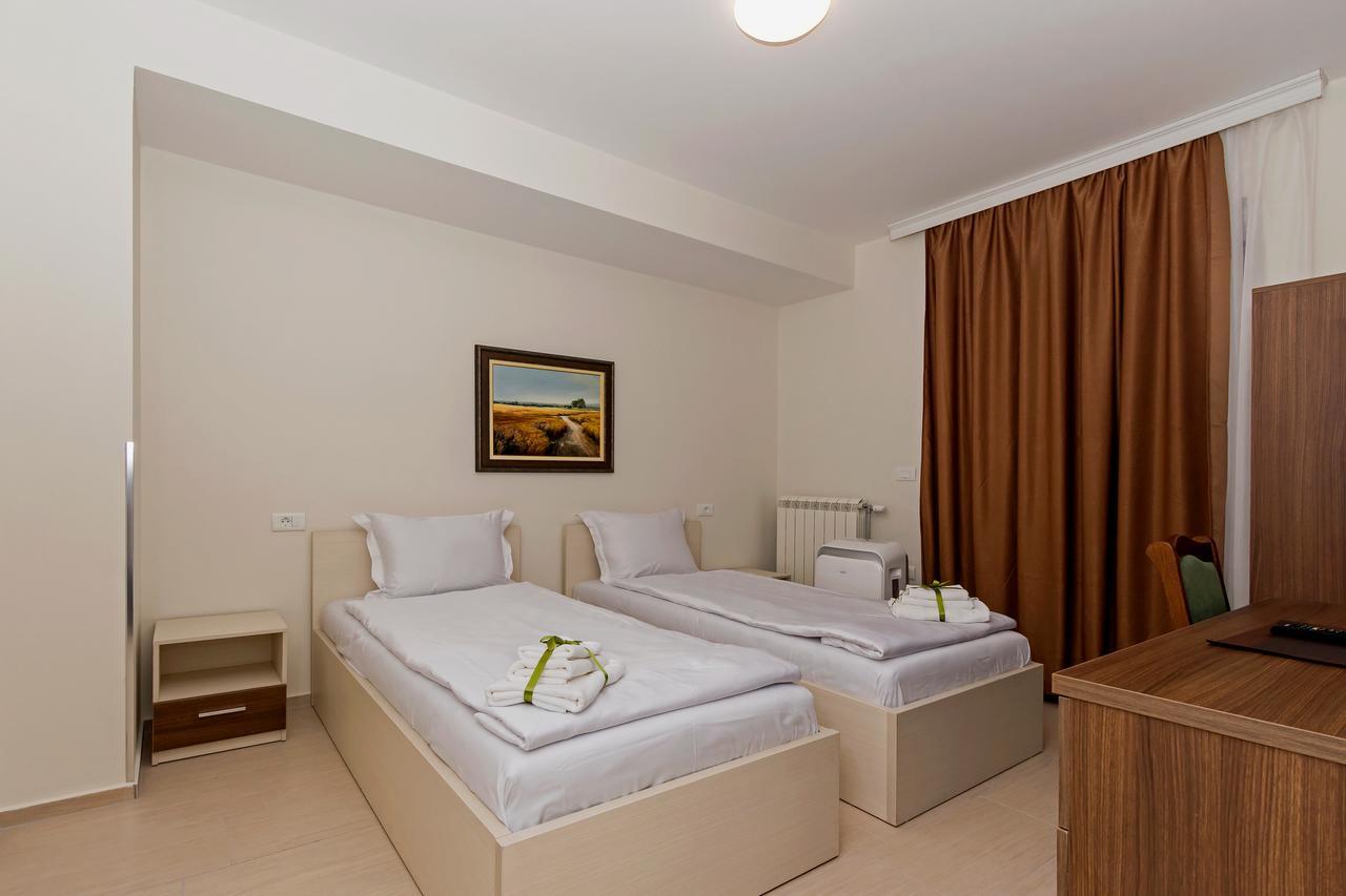 Apartments Valentino Ochryda Zewnętrze zdjęcie